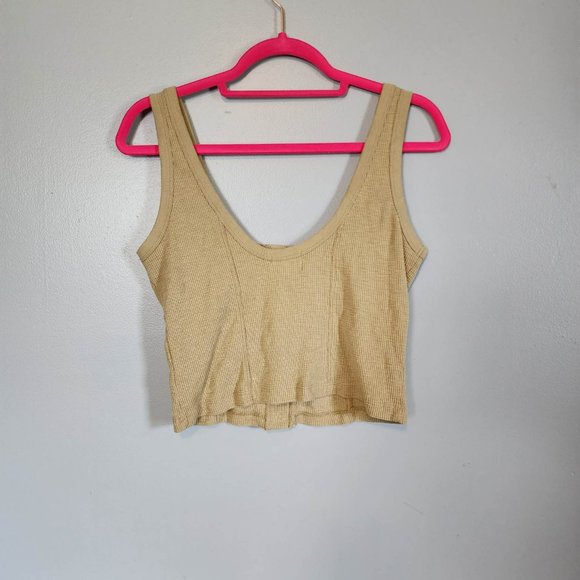 EUC Urban Nation Crop Top - Picture 2 of 4